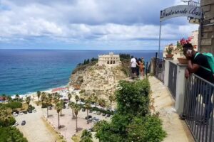B&B Holiday Tropea