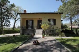 B&B “Il Borgo DMD” – Appartamenti “Il Borgo” – Camere “Il Borgo”