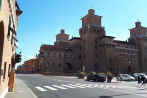 B&B IL GIRAMONDO FERRARA