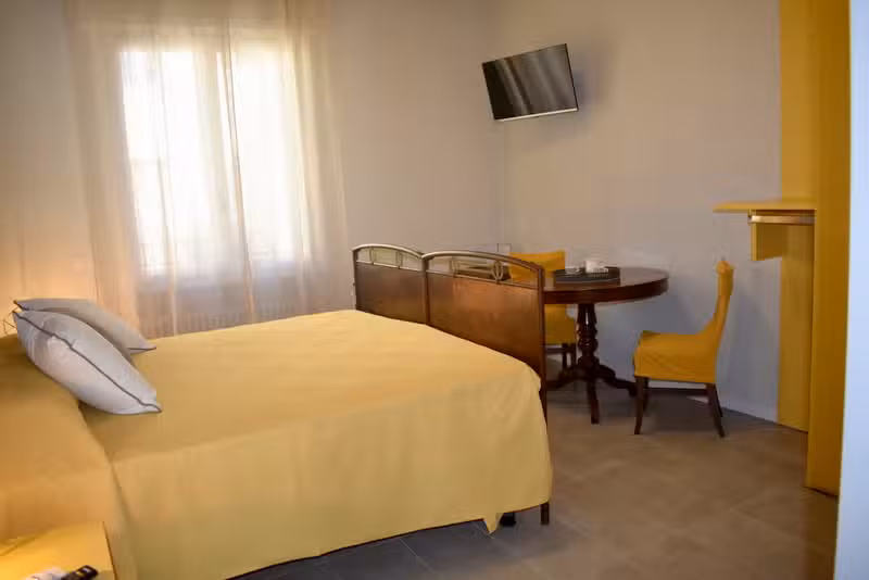 B&B “Il Trovatore Rooms”