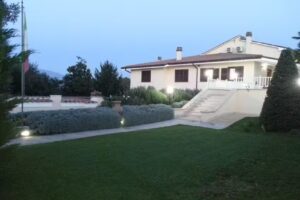 B&B Joy Country House