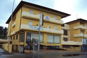 B & B Katamaran Di Lopreiato Gerardo Raffaele