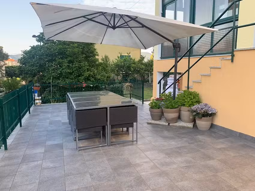 B&B LA MAGNOLIA, Via Santo Spirito 3, Savona