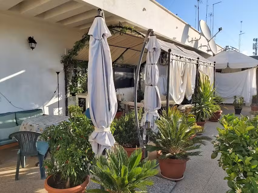 B&B LA TERRAZZA DI GANAJ