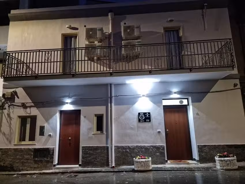 B&B Leon