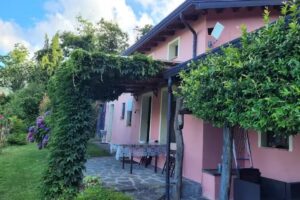 B&B Località Nibbiola