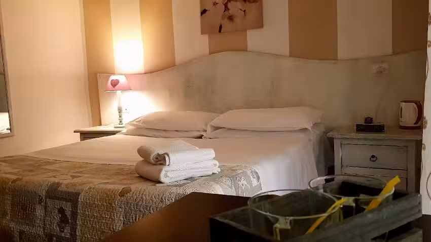 B&B Napoli Centrale Hotel