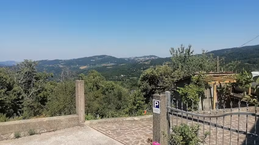 B&B NINA Via Pian dei Torli numero 3