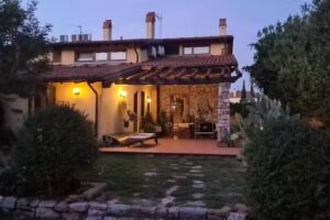 B&B Pietra E Glicine