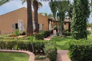 B&B Villa Carlotta Resort