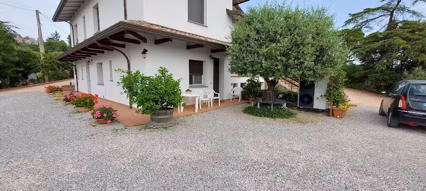 B&B “Villa Loreta” di Monica Rossi