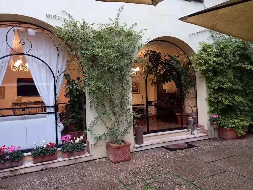 B&B Villa Orsini – Policlinico e Università a due passi