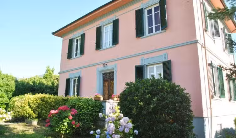 b&b Villa Sunrise Lucca