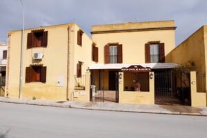 Baglio Costa di Mandorla