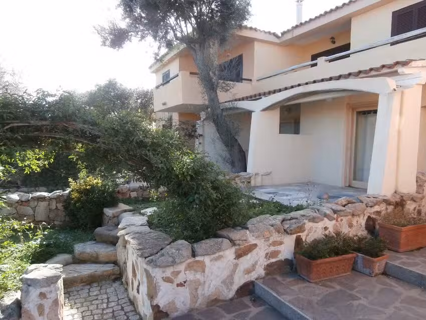 Baia de Bahas Residence