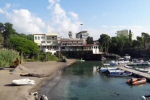 Baia Di Ognina Resort & Breakfast
