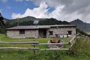 Baita Bassa Alpe Neel