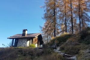 Baita bivacco Angelini