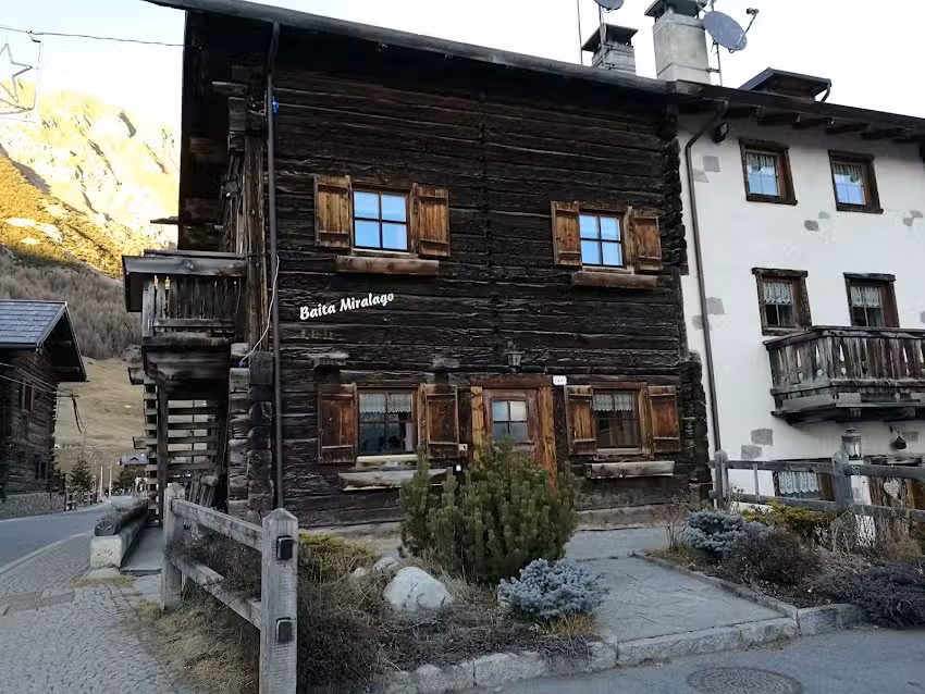Baita Miralago