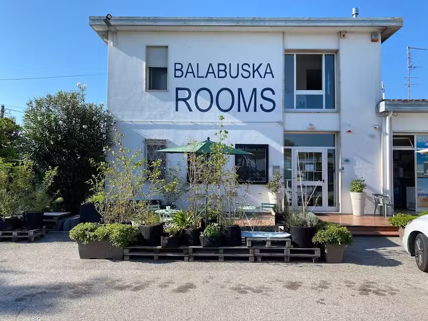 Balabuska Rooms & Garden