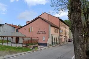 BAR/ RISTORANTE il Nuovo Cavallo Bianco