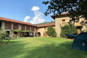 Barbaia Camping en Bed & Breakfast