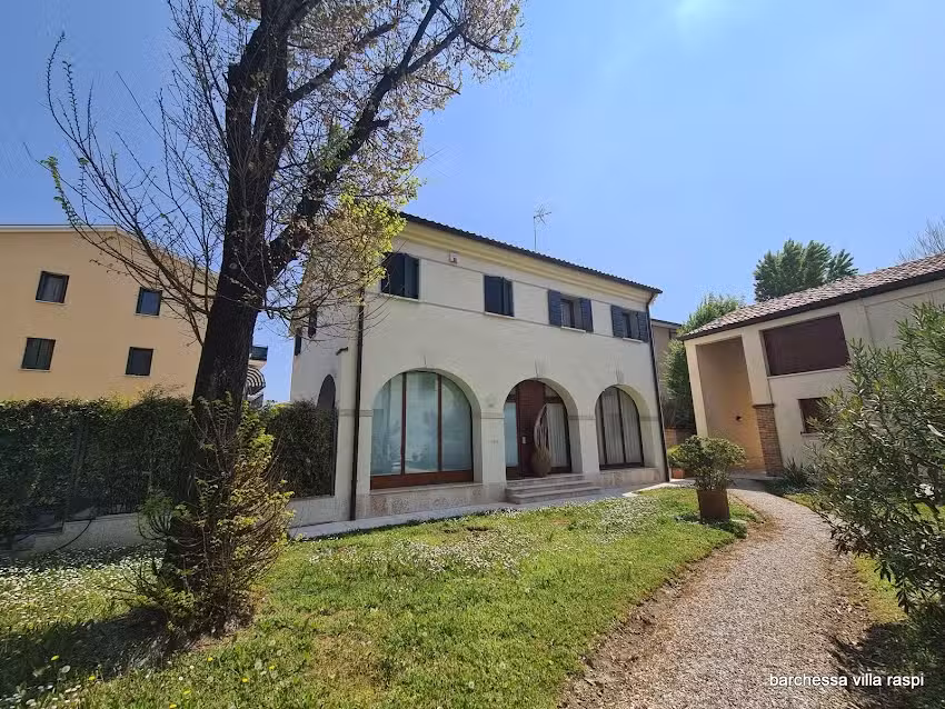Barchessa Villa Raspi