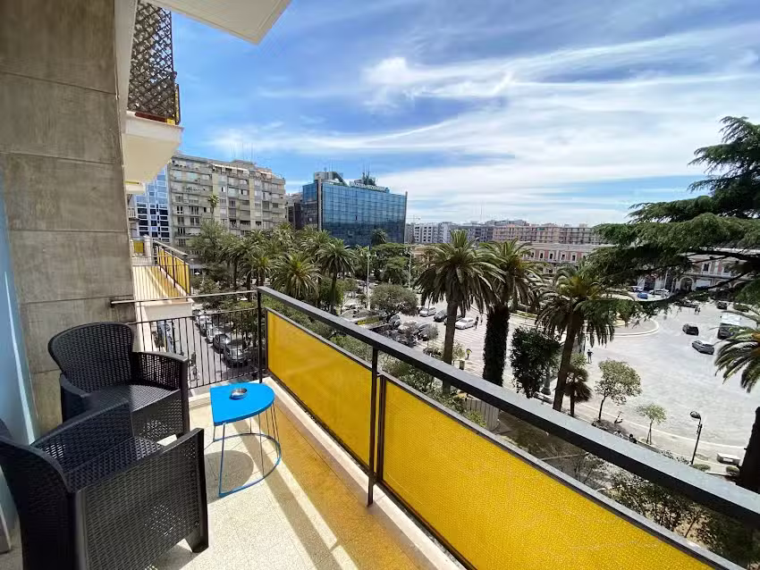 BariRooms – Suite Station – Breakfast included