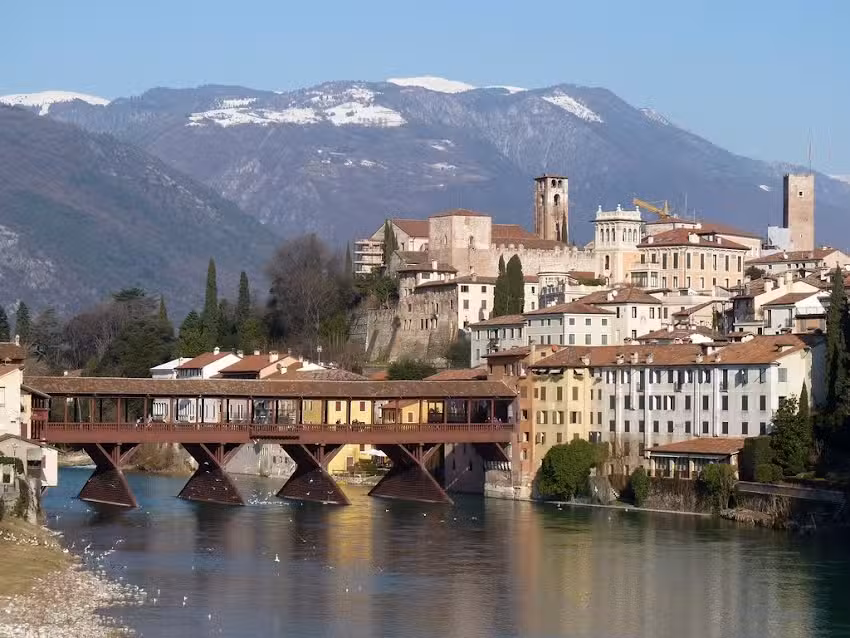 Bassano Up