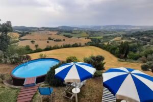 Beautiful Mansion in Vallefoglia With Swimming Pool