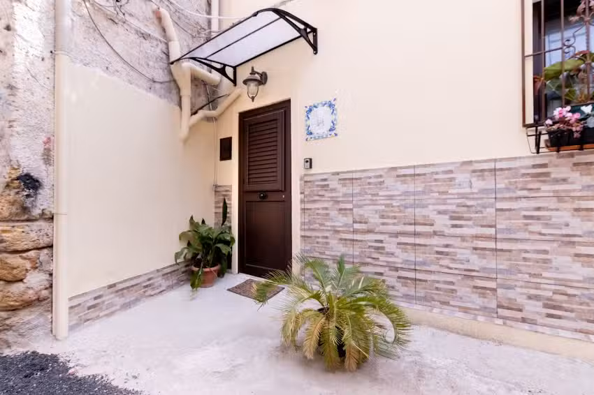 Beb Al cortile del capo