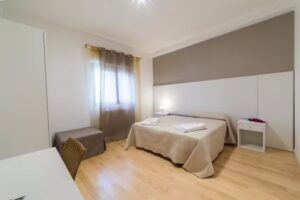 Bed and Breakfast 1951