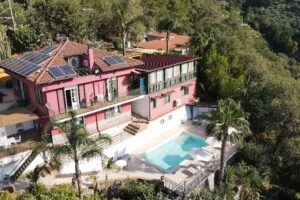 Bed and Breakfast Alcantara Natura