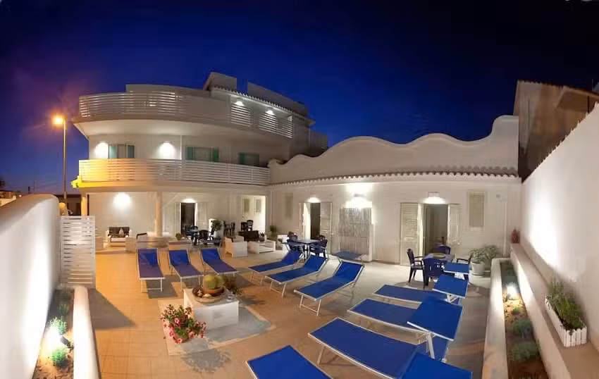 Bed and Breakfast – Allegra Follia