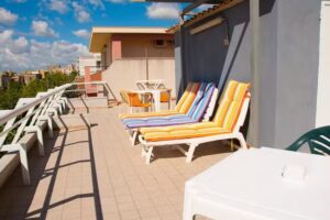 Bed And Breakfast Blu Bar