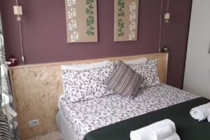 Bed and Breakfast, Il vaso di Creta