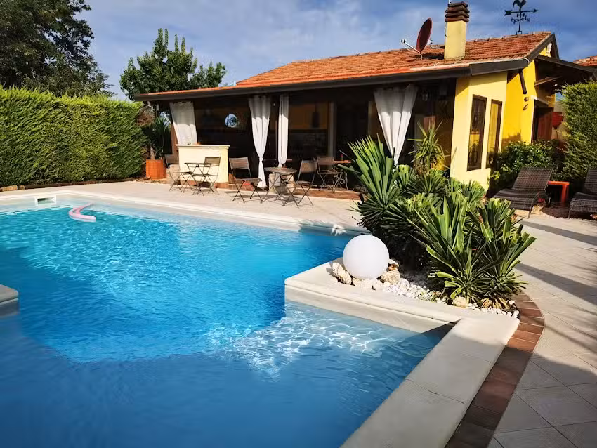 Bed and Breakfast La Corte Ferrara