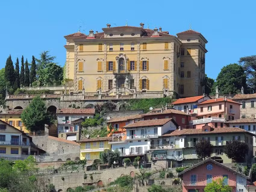 Bed and Breakfast View & Wine Asti