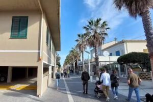 Bed and Parking Cecina Rooms