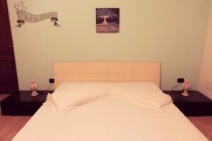 Bed & Breakfast Bed And Flowers Crotone