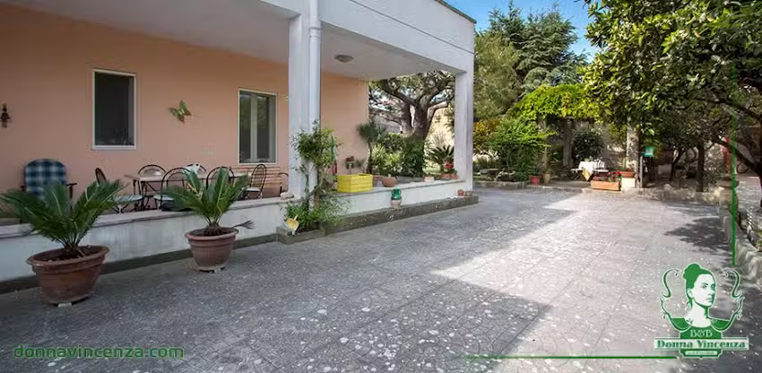 Bed & Breakfast “DONNA VINCENZA”