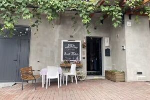 Bed & Breakfast Indi Thelar