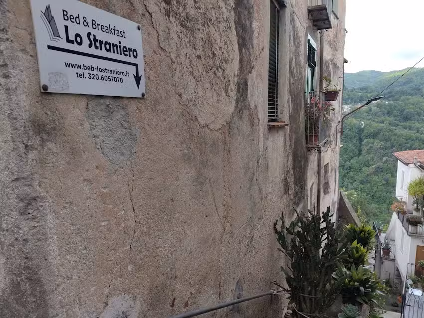 Bed & Breakfast Lo Straniero