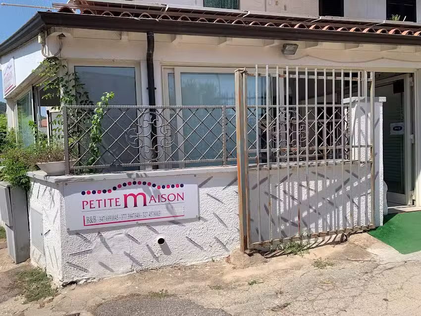 Bed & Breakfast Petite Maison