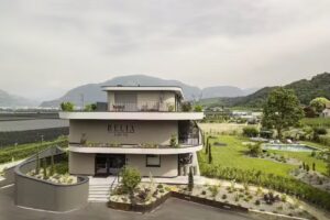 BELIA LOFTS – Adults only