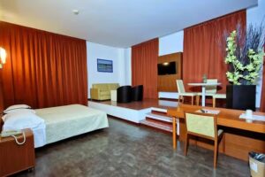 Bella Italia Palace Hotel