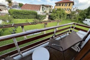 Bella Vita guesthouse . Lago Maggiore