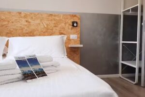 Bergamo Guest House-Self check in