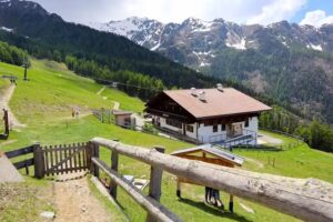 Berggasthof Tarscher Alm