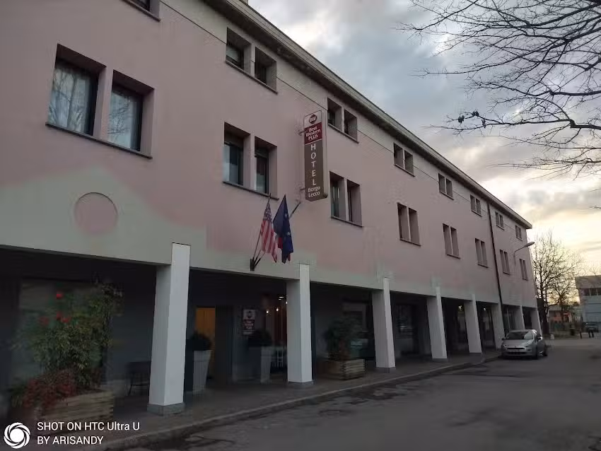 BEST WESTERN Plus BorgoLecco Hotel
